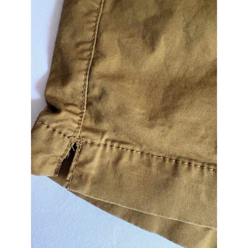 Old Navy Everyday Women's Shorts Sz 8 Brown & Gray LOT OF 2 Pockets Zip Button - Picture 6 of 13